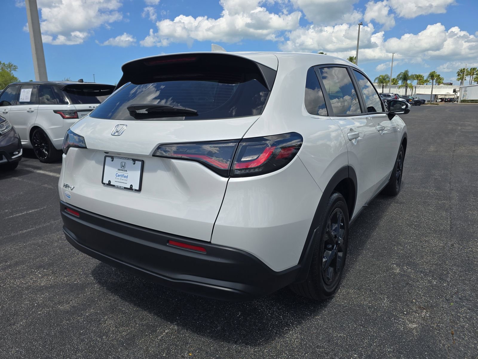Certified 2024 Honda HR-V LX image 4