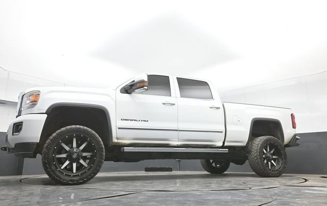 Used 2015 GMC Sierra 2500 Denali w/ Duramax Plus Package image 30