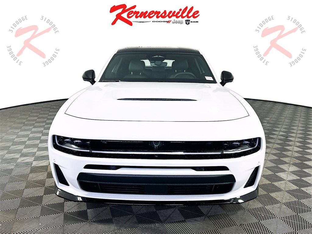 New 2026 Dodge Charger Daytona Scat Pack image 2