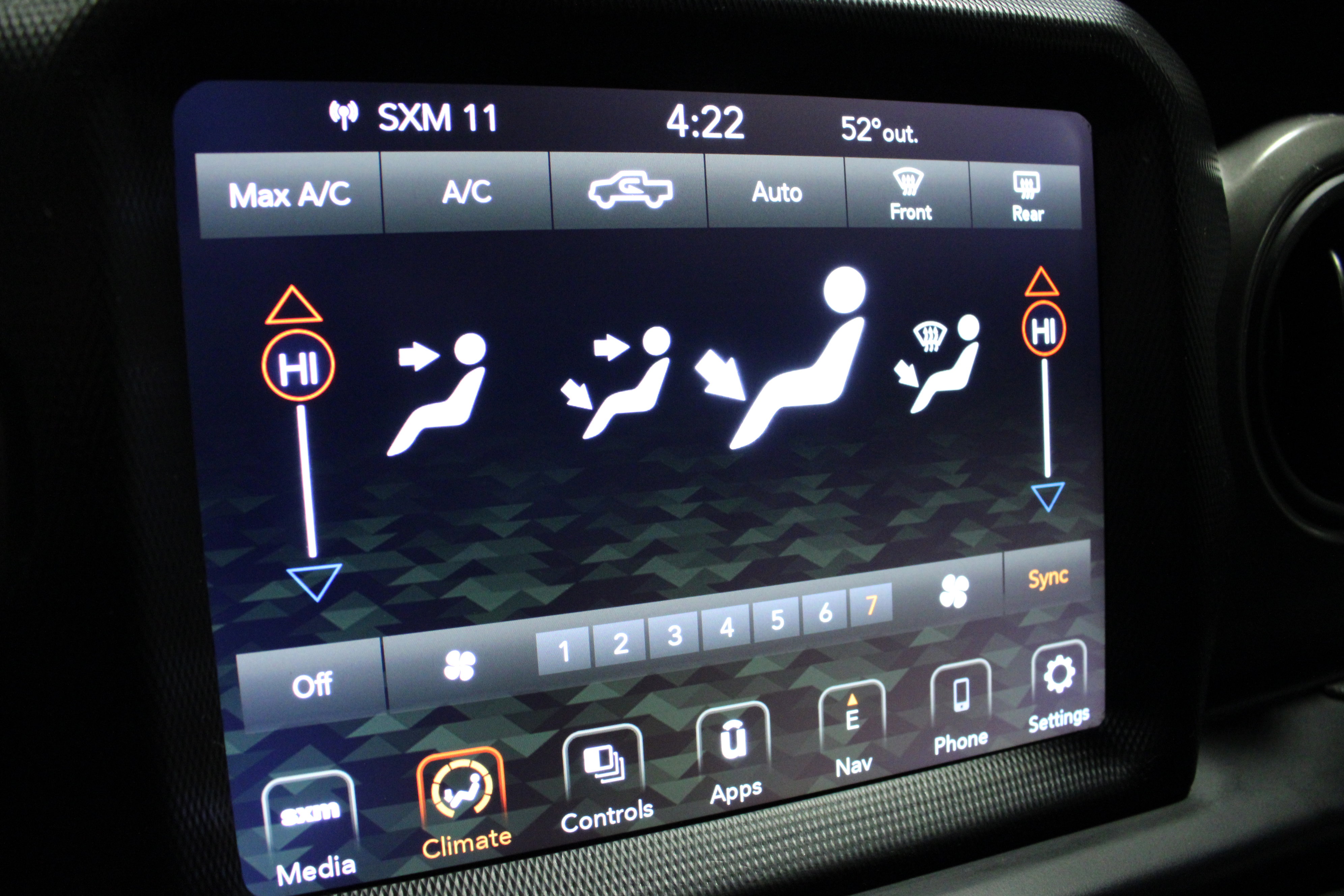 Used 2022 Jeep Gladiator Sport image 24