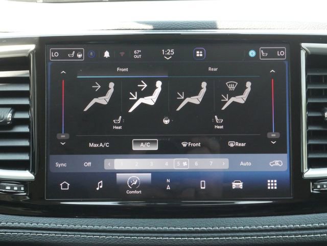 Used 2023 Chrysler Pacifica Touring-L w/ Uconnect Theater Family Group AWD/4WD image 20