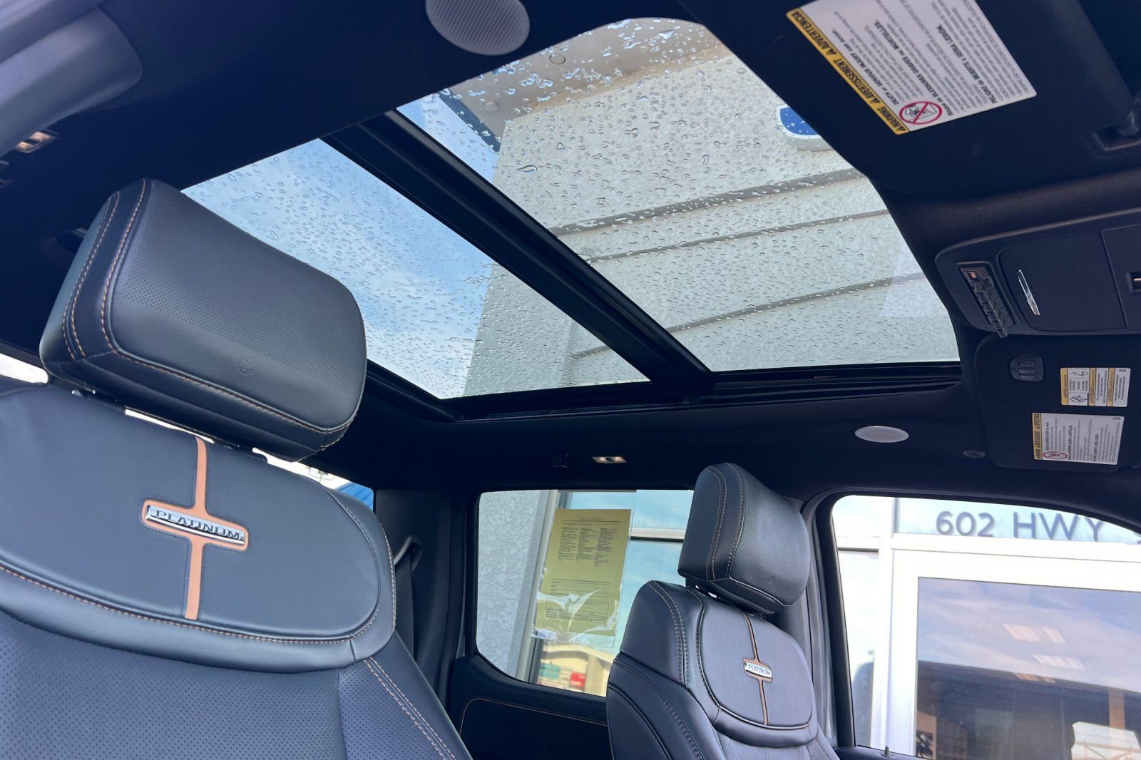 Used 2023 Ford F350 Platinum AWD/4WD image 17