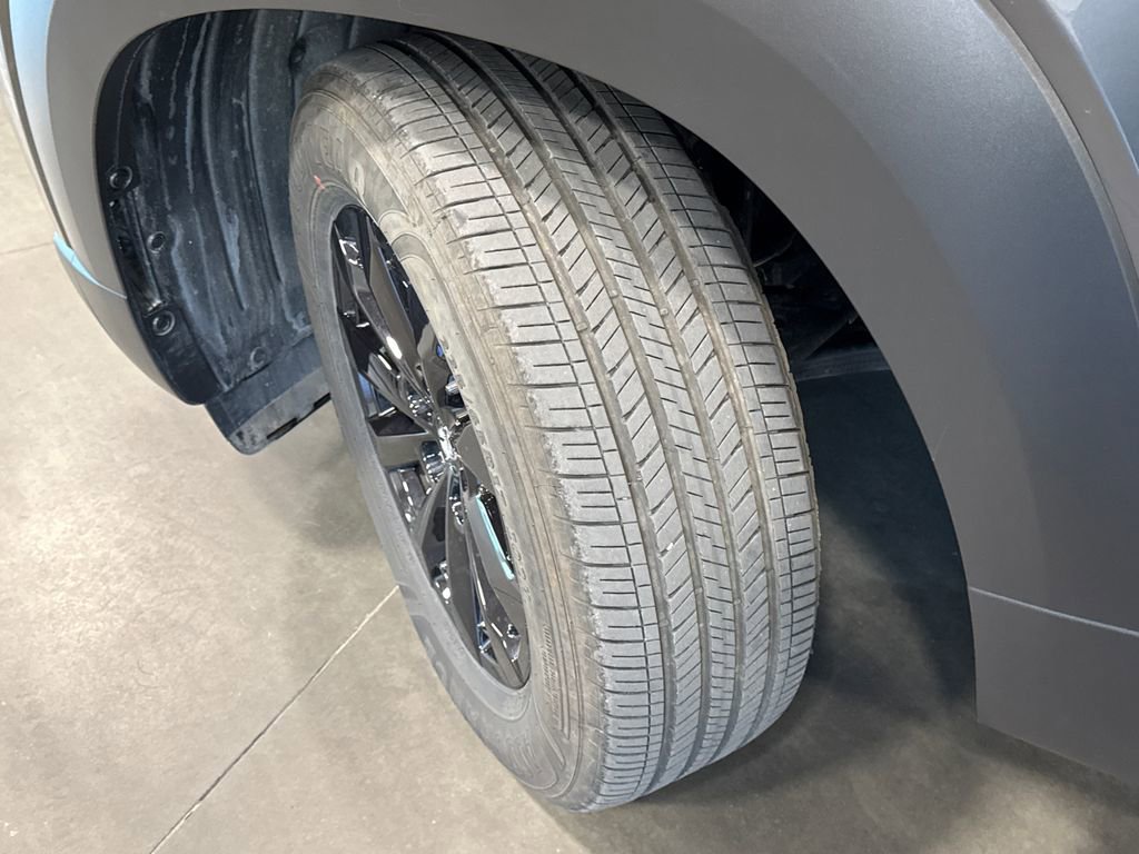 Certified 2025 MAZDA CX-50 2.5 Hybrid w/ Weather Package image 18