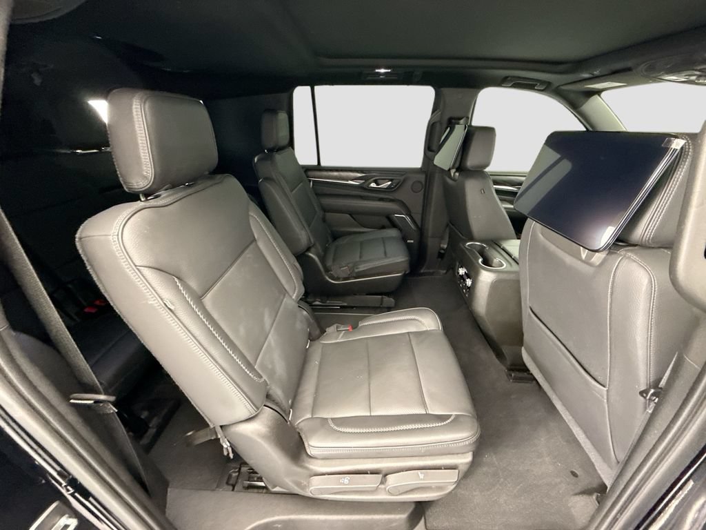 Used 2021 GMC Yukon XL Denali w/ Denali Premium Package AWD/4WD image 21