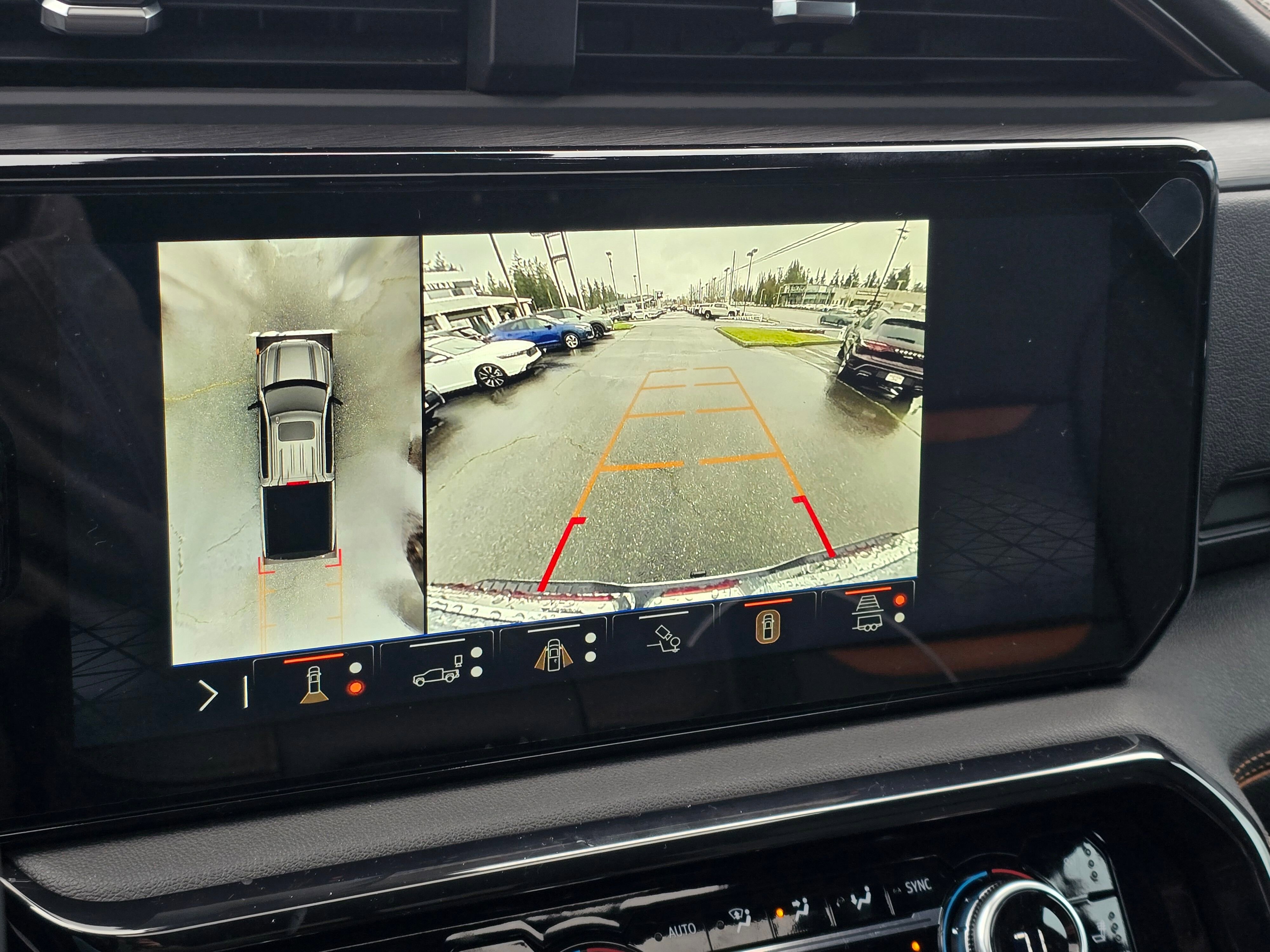 Used 2024 GMC Sierra 1500 AT4 w/ Technology Package AWD/4WD image 29