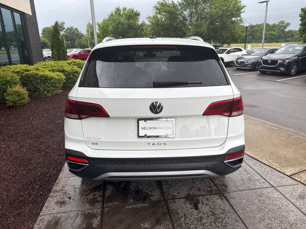 Used 2022 Volkswagen Taos SE w/ IQ.Drive SE Package FWD image 6