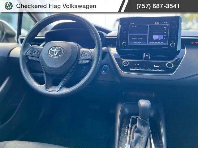Used 2022 Toyota Corolla LE FWD image 28