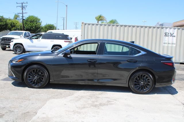 Used 2024 Lexus ES 300h w/ Accessory Package (Z1) FWD image 7