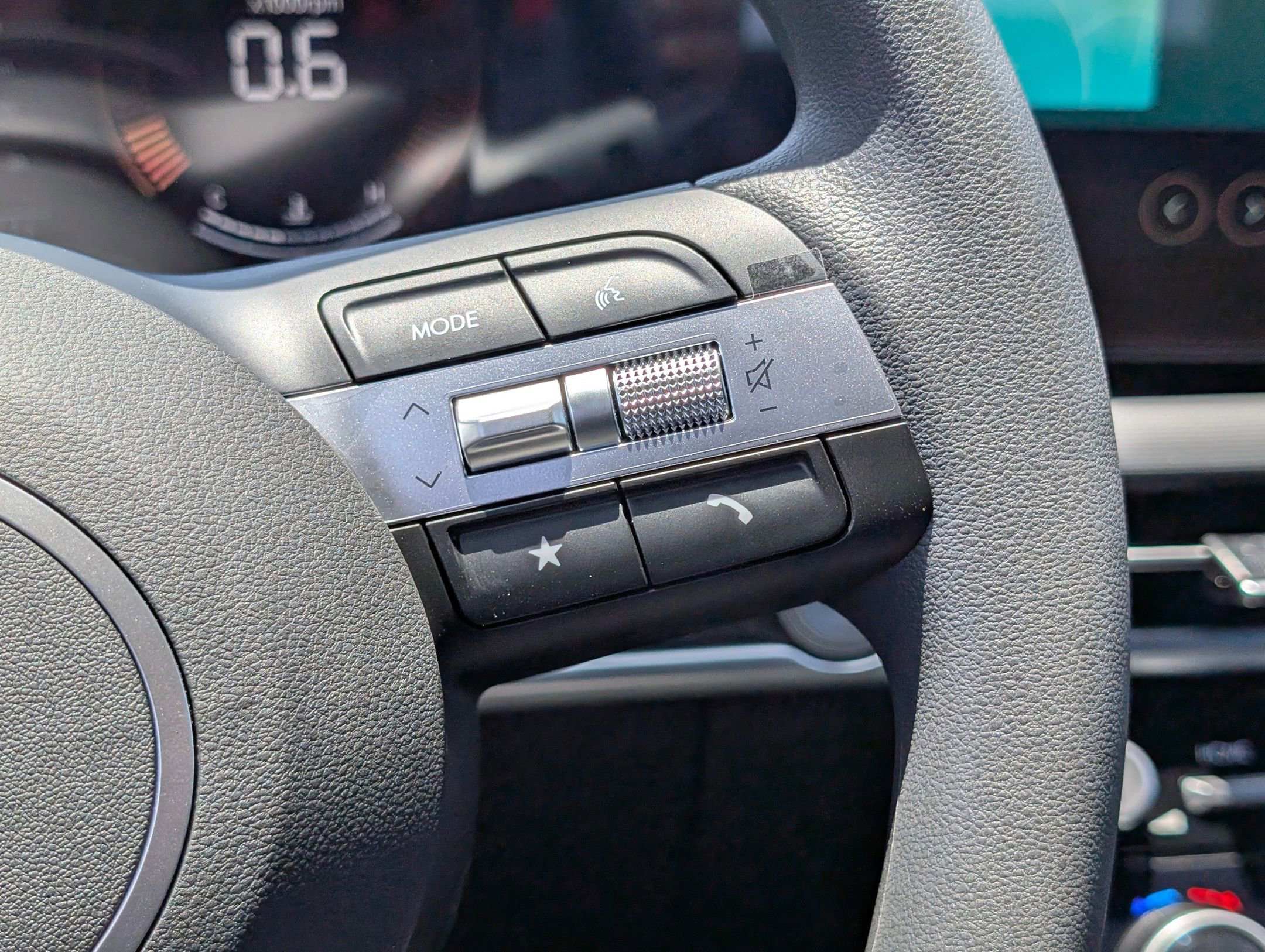 New 2026 Hyundai Santa Cruz SEL FWD image 19
