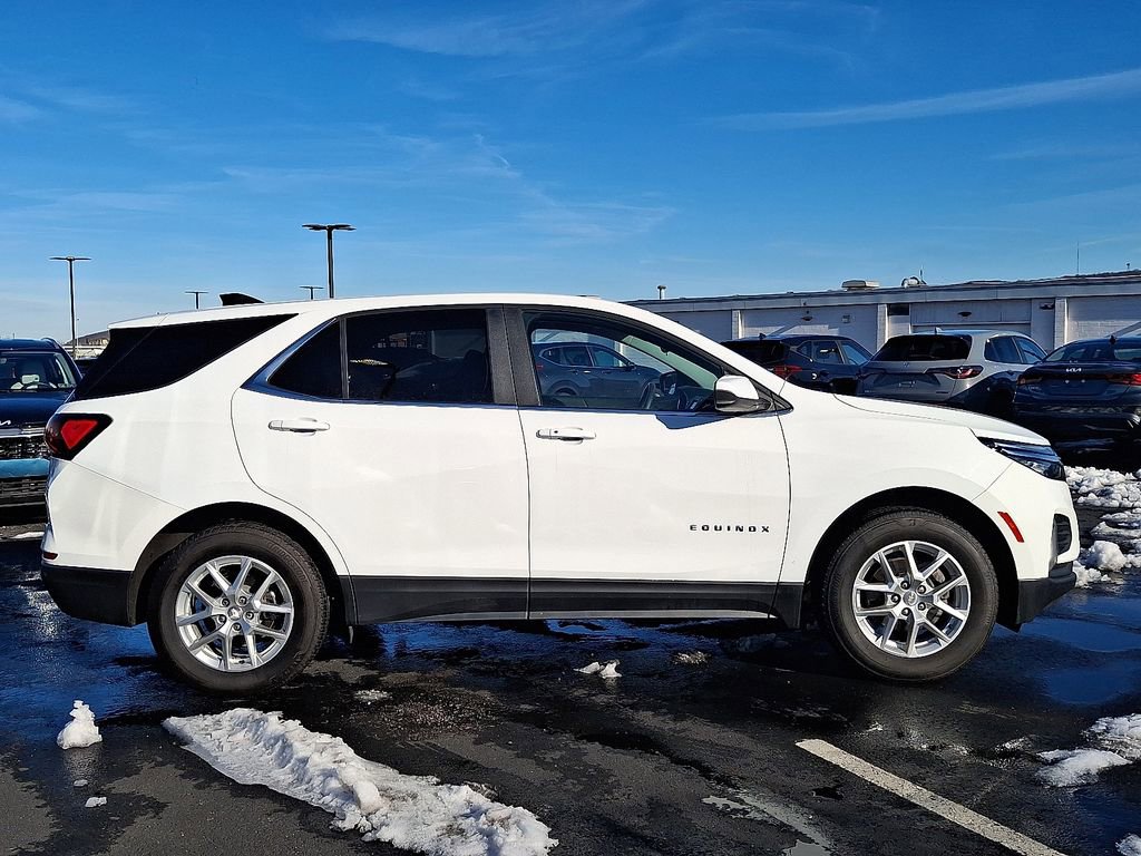 Used 2022 Chevrolet Equinox LT image 6