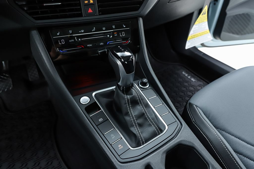 New 2026 Volkswagen Jetta SEL FWD image 24
