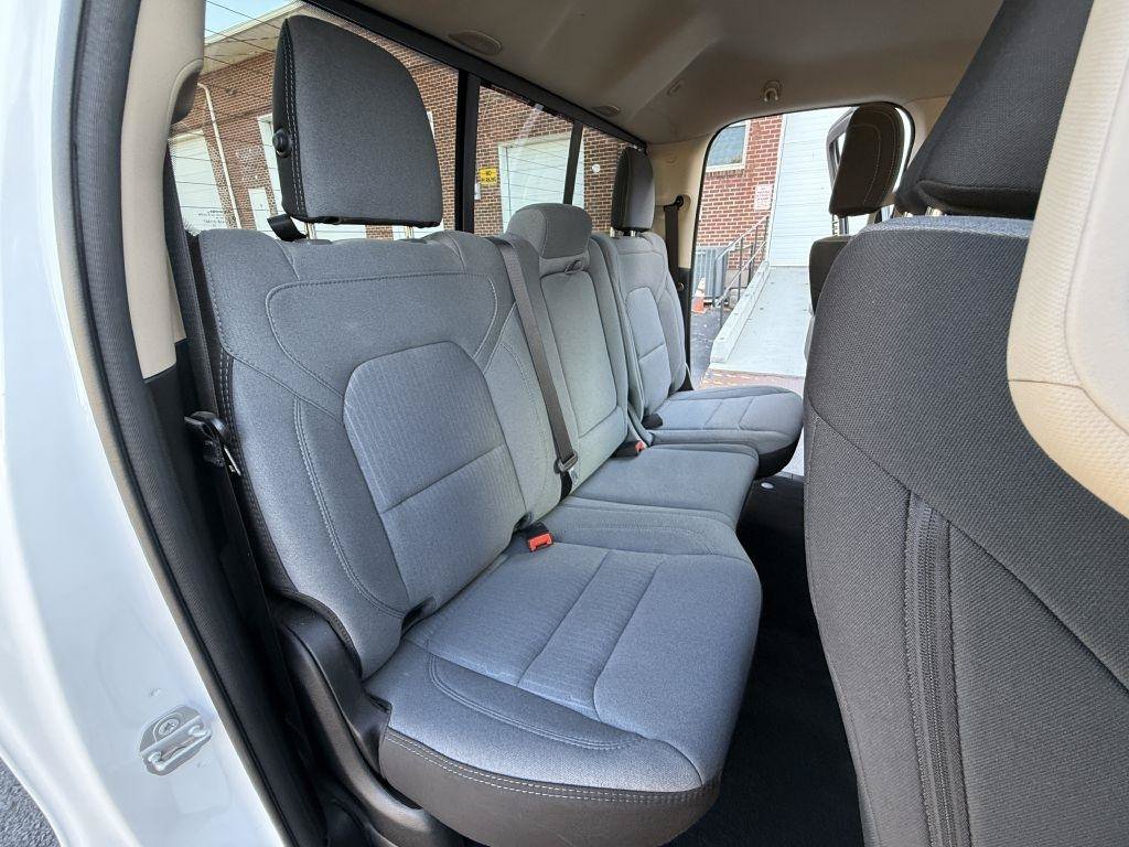 Used 2020 RAM 1500 Big Horn AWD/4WD image 23