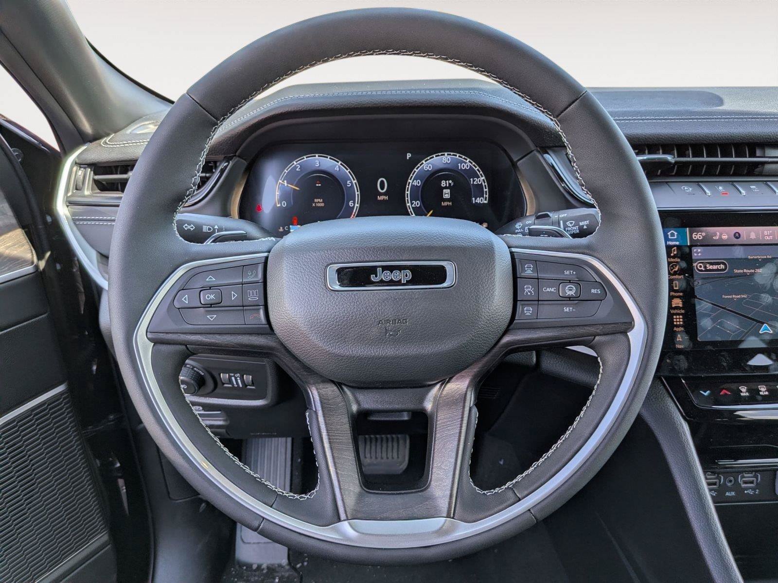 New 2026 Jeep Grand Cherokee Limited AWD/4WD image 24