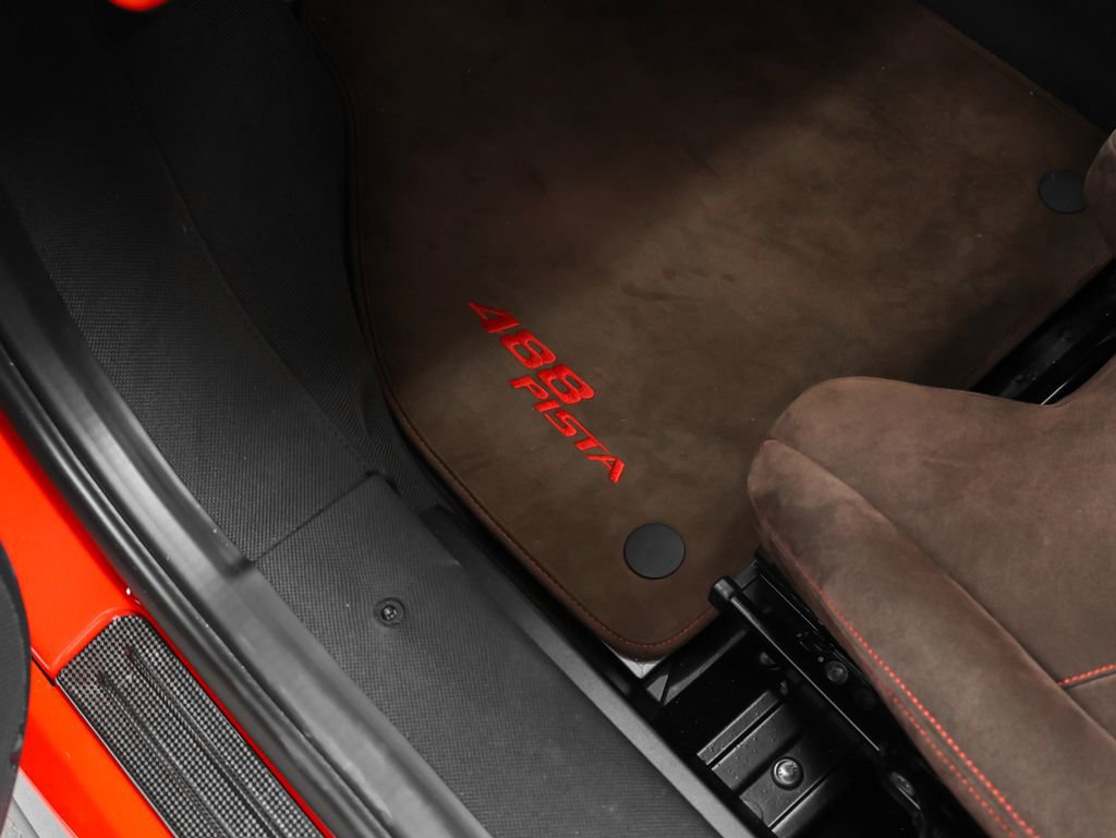 Certified 2020 Ferrari 488 Pista Coupe image 50