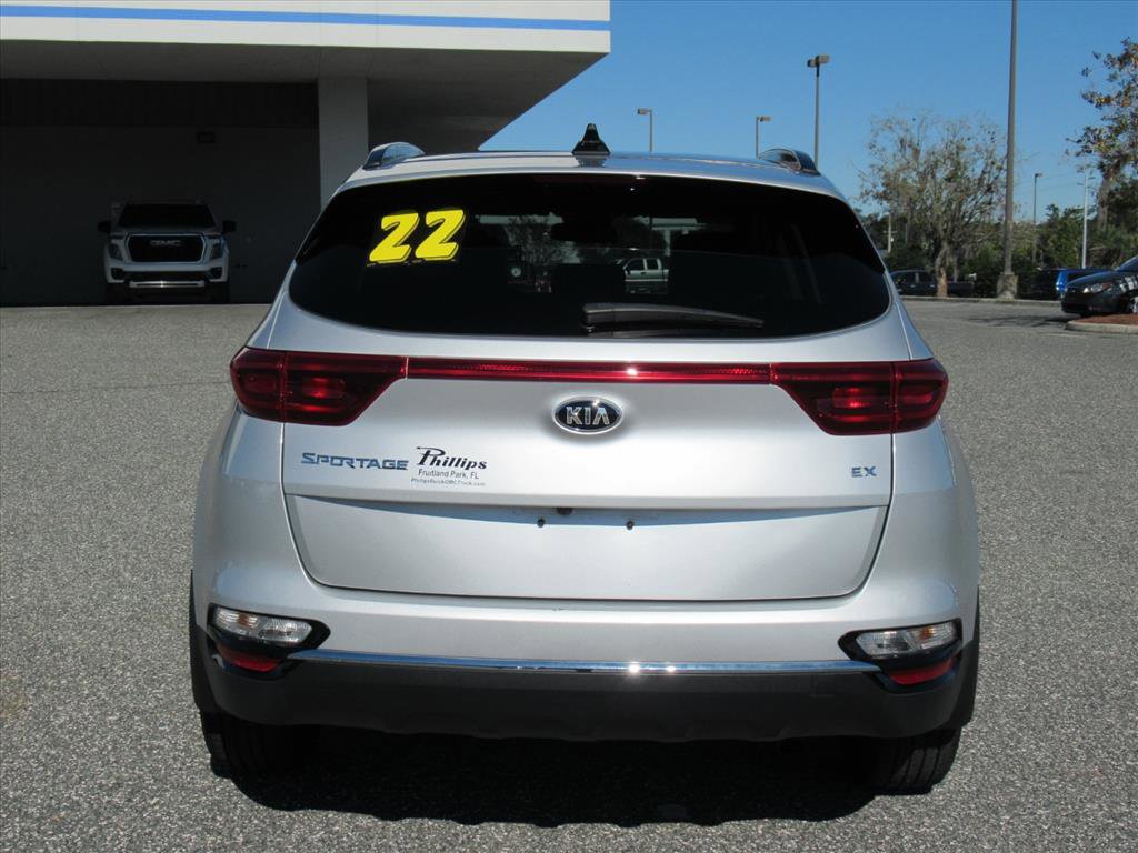 Used 2022 Kia Sportage EX image 5