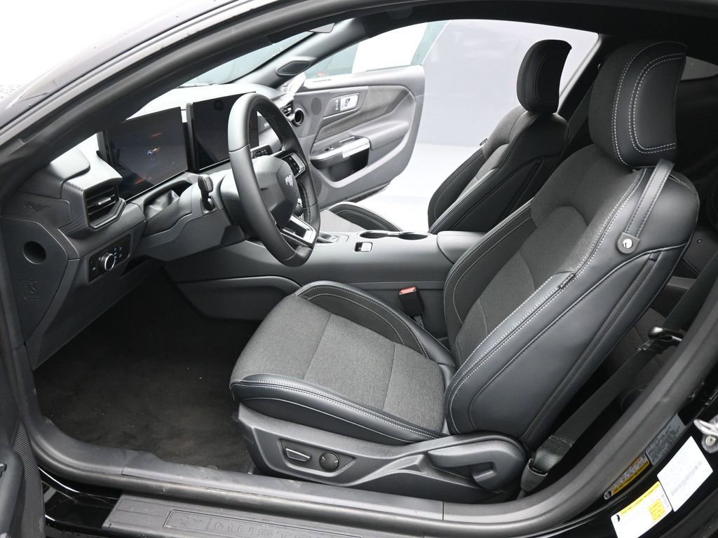 New 2026 Ford Mustang Coupe image 9