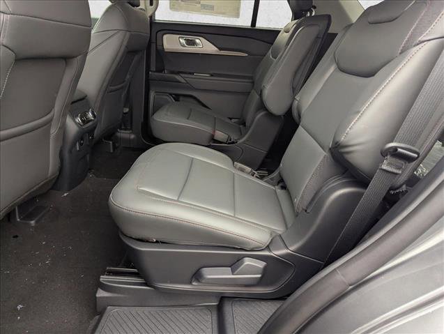 New 2026 Ford Explorer Active w/ Active Comfort Package image 14