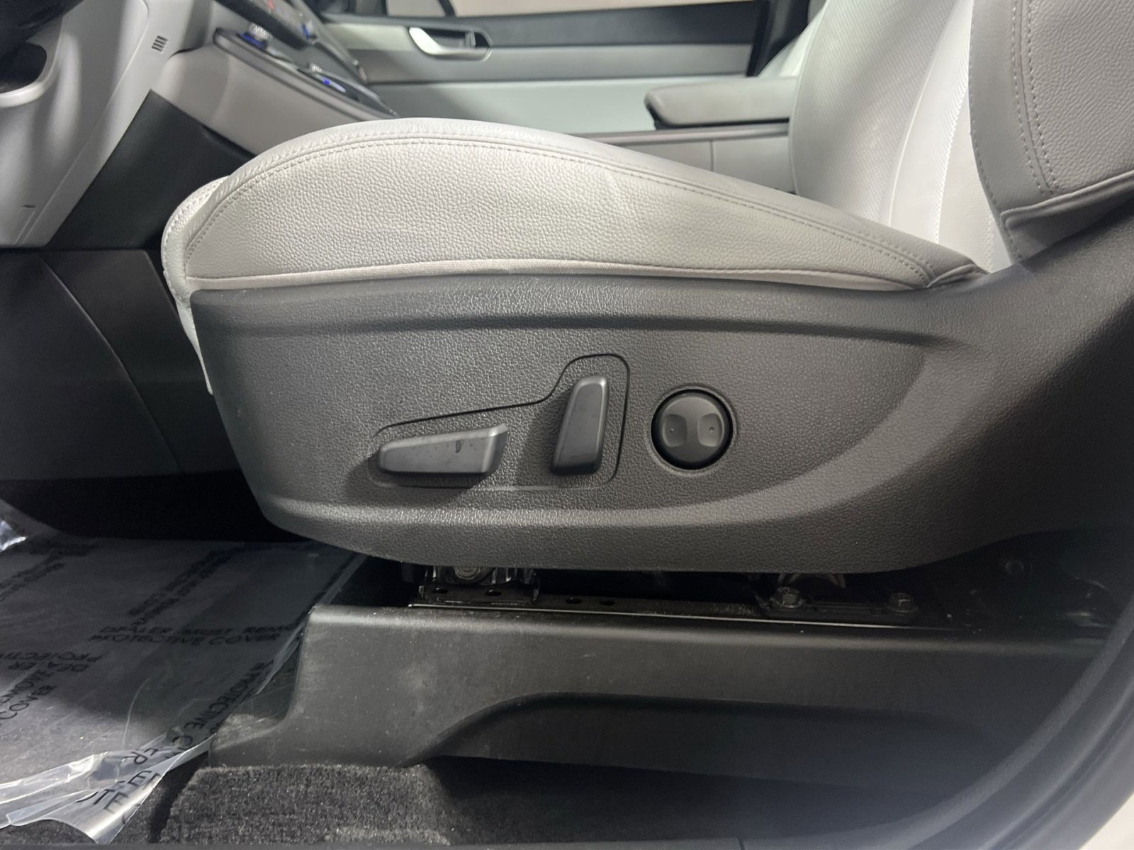 Used 2022 Hyundai Palisade SEL w/ Premium Package image 14