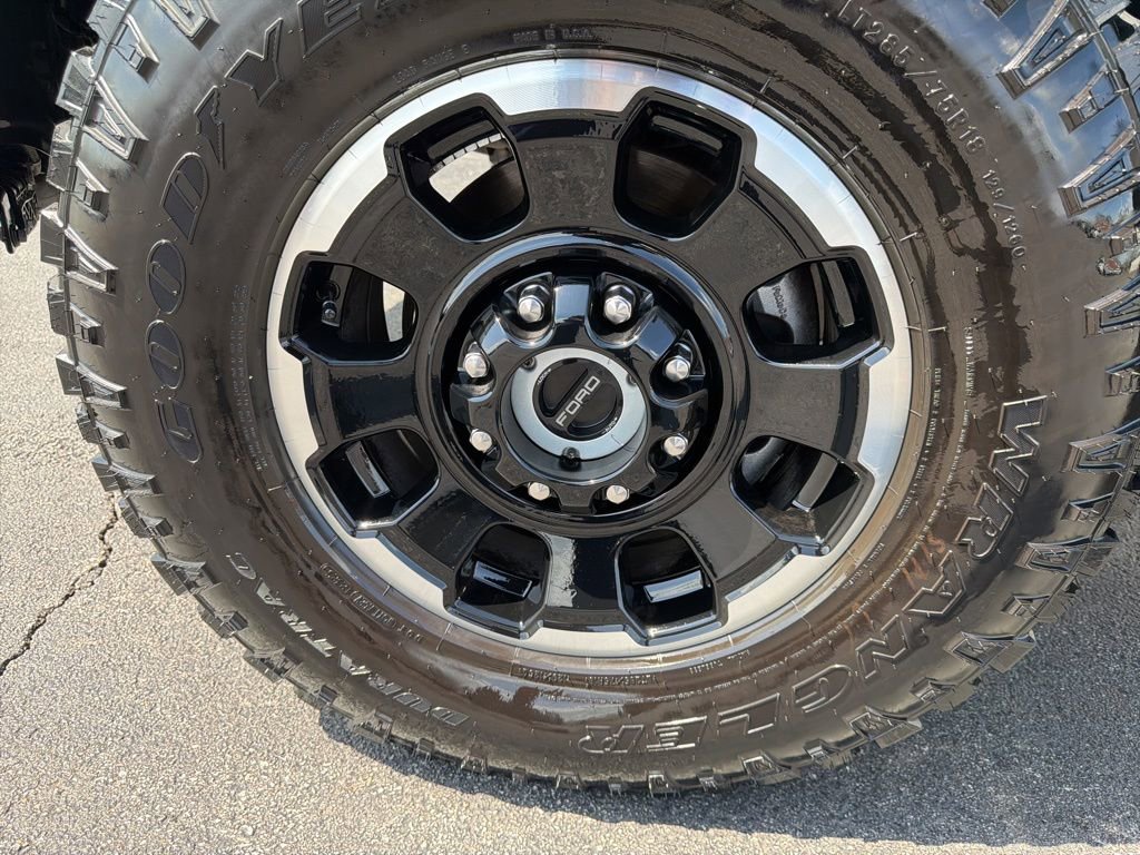 Used 2026 Ford F350 Platinum w/ Tremor Off-Road Package image 9
