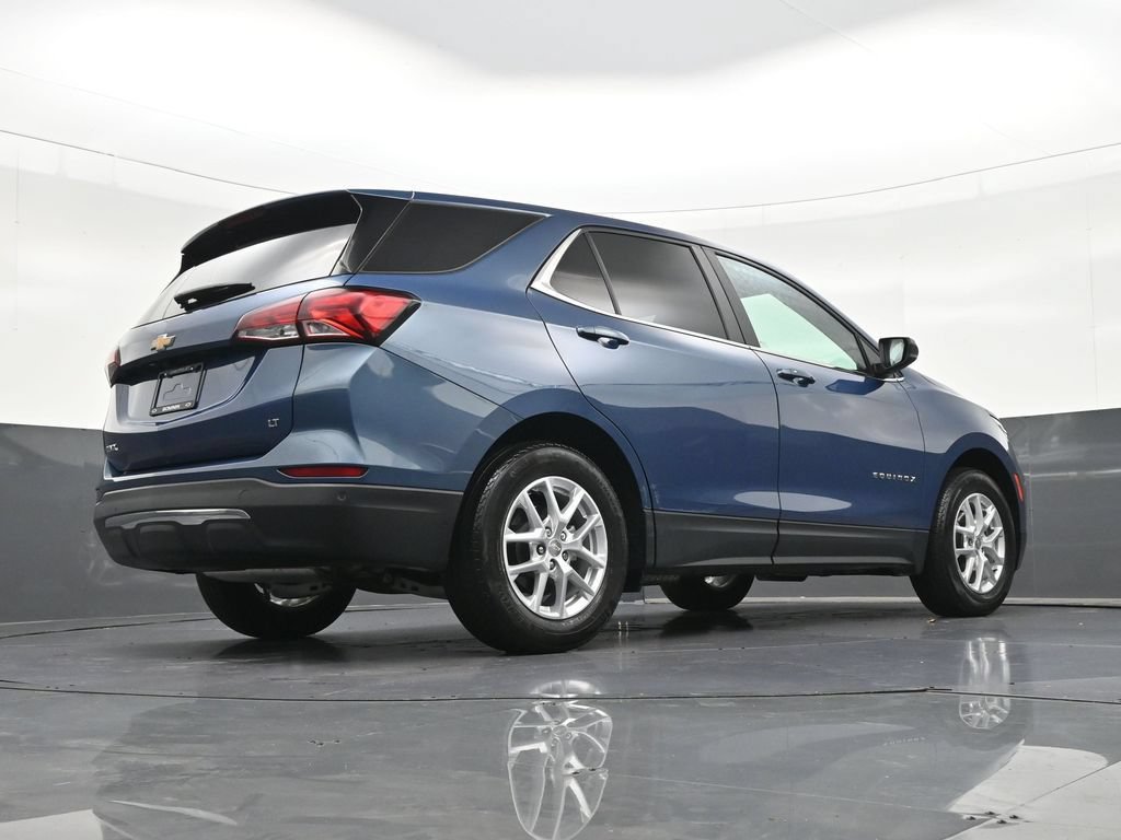 Used 2024 Chevrolet Equinox LT FWD image 32