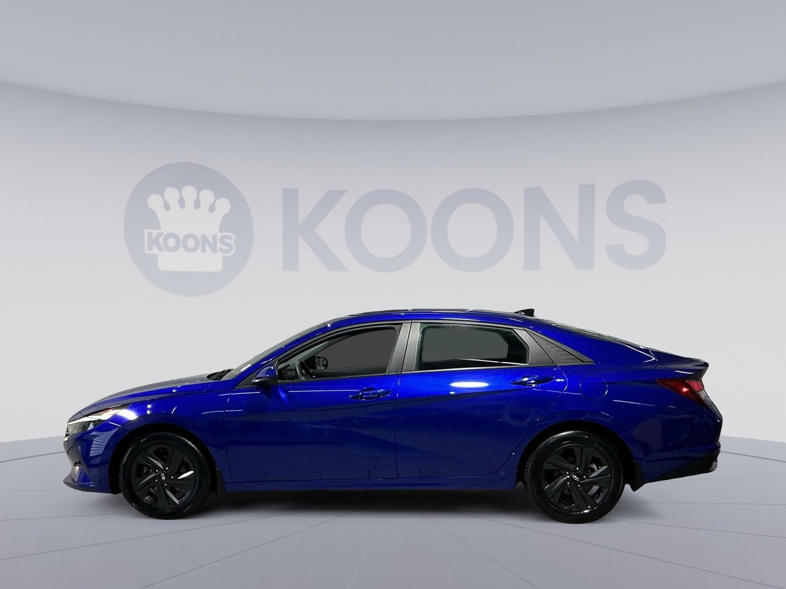 Used 2023 Hyundai Elantra SEL image 13