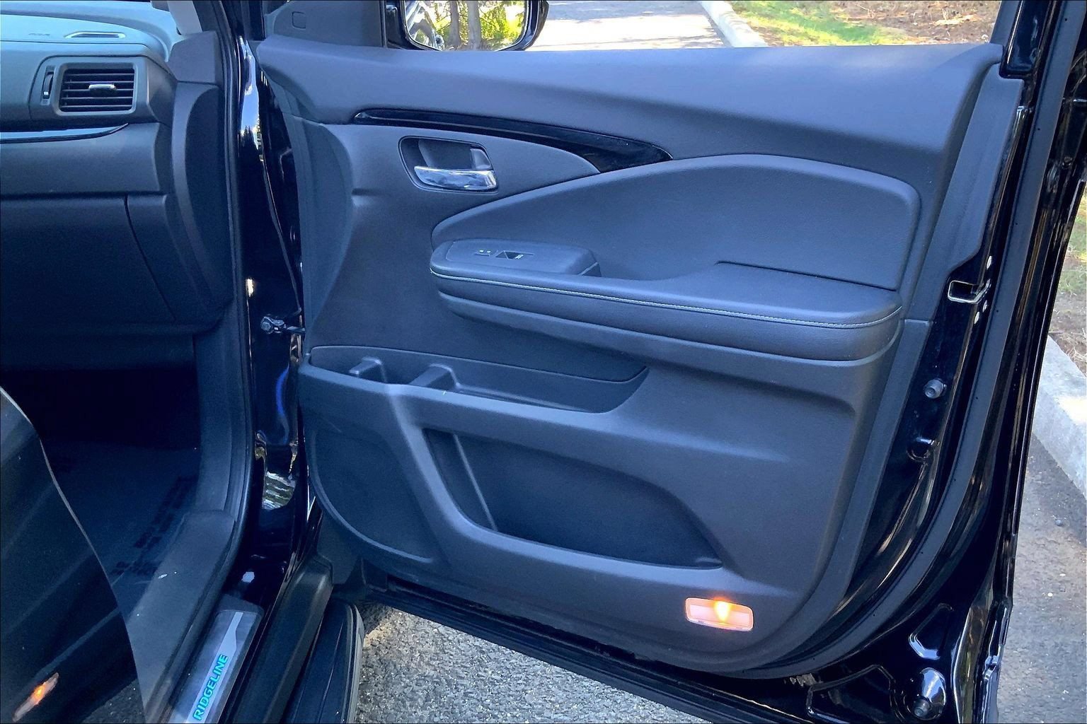 Used 2017 Honda Ridgeline RTL-E image 20