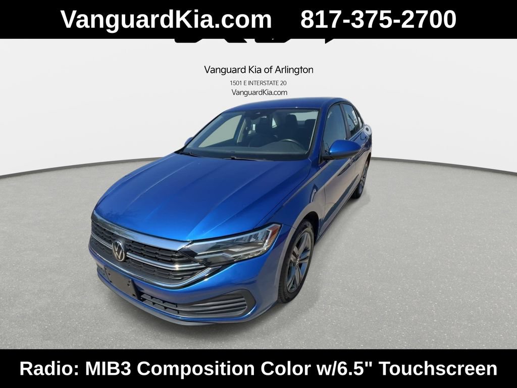 Used 2024 Volkswagen Jetta SE FWD image 4