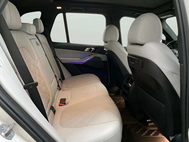 Used 2023 BMW X5 sDrive40i w/ Premium Package RWD image 22