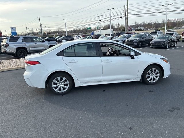 Certified 2025 Toyota Corolla LE image 6