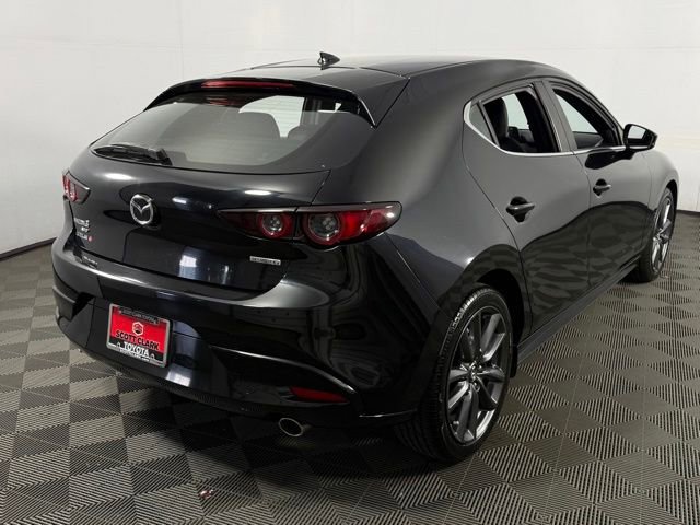 Used 2019 MAZDA MAZDA3 AWD Hatchback w/ Preferred Pkg image 8