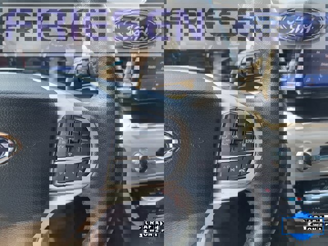 Used 2022 Ford Explorer XLT w/ Equipment Group 202A image 16