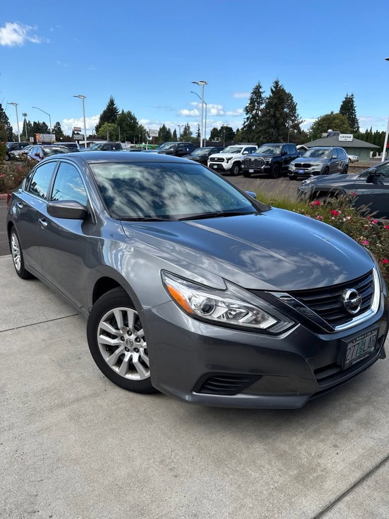 Used 2018 Nissan Altima 2.5 S w/ S Convenience Package