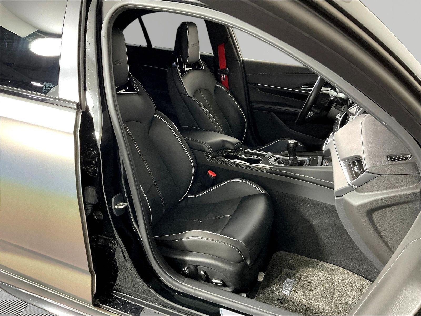 Certified 2023 Cadillac CT4 V Blackwing RWD image 29