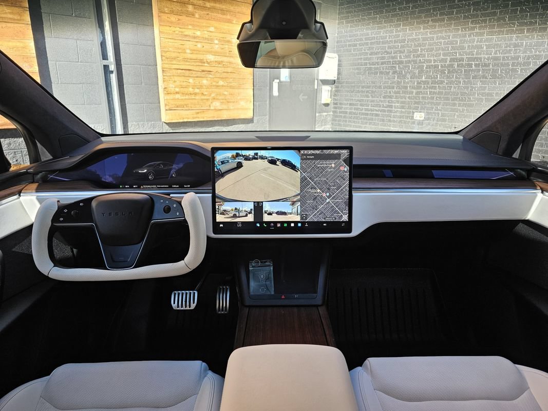 Used 2022 Tesla Model X AWD/4WD image 21