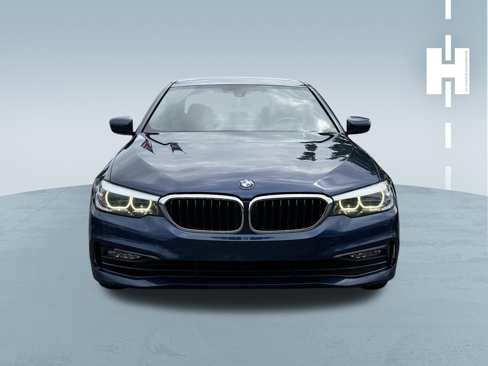 Used 2017 BMW 530i xDrive AWD/4WD image 3