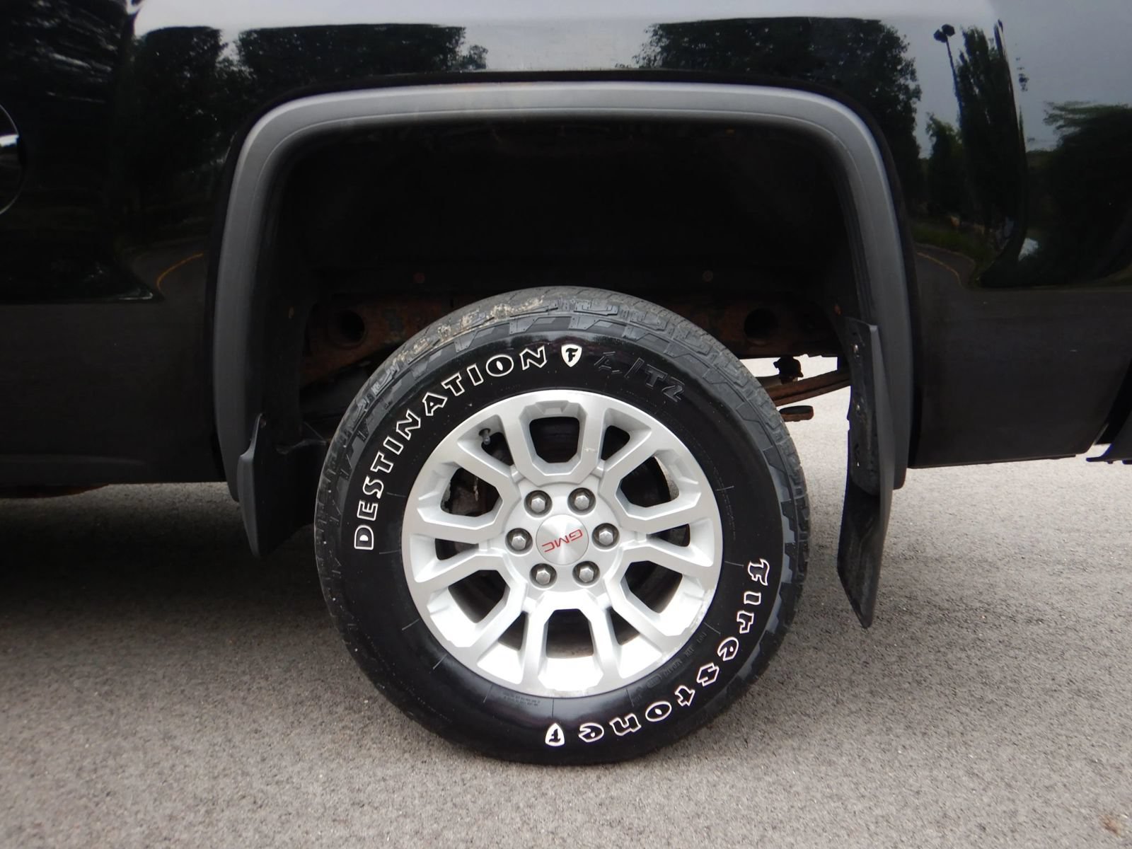 Used 2015 GMC Sierra 1500 SLE w/ SLE Value Package AWD/4WD image 28