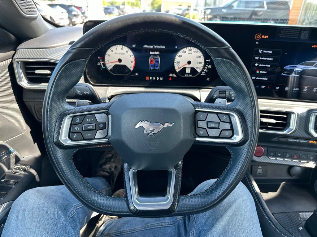 Used 2025 Ford Mustang GT Premium RWD image 25