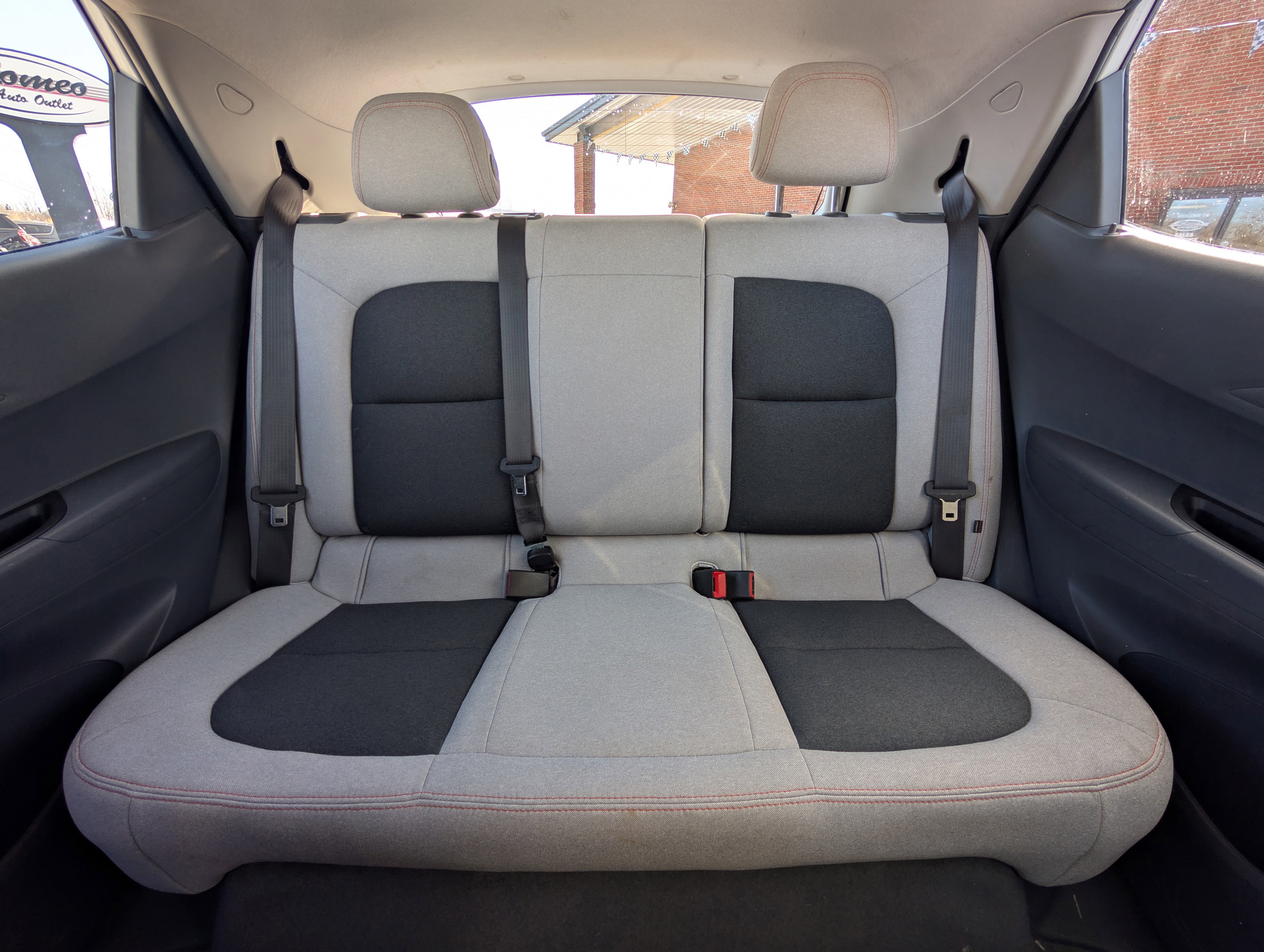 Used 2017 Chevrolet Bolt LT image 34