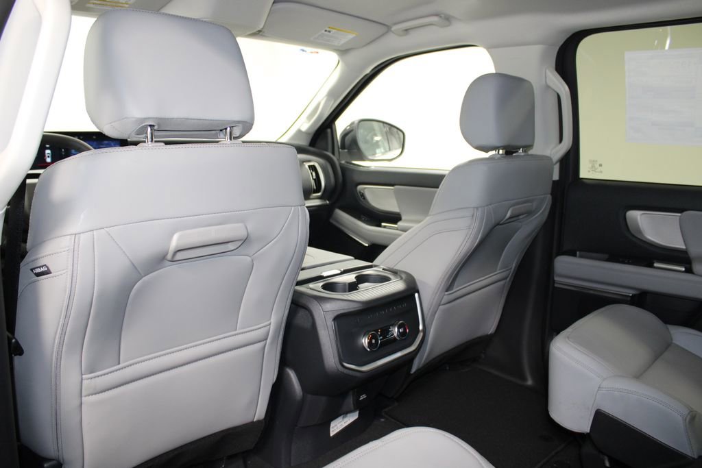 New 2026 Ford Expedition Max Active image 27