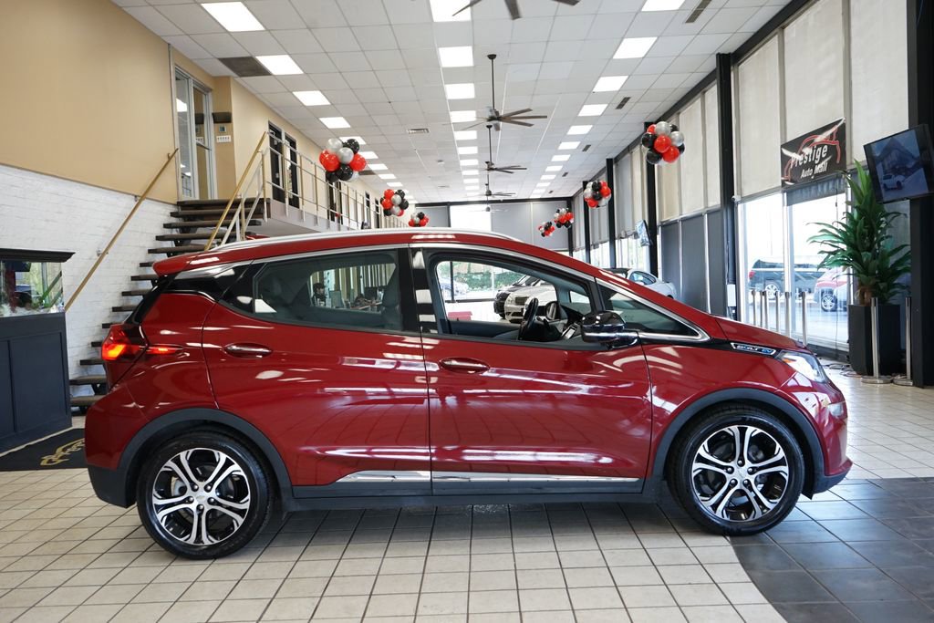 Used 2018 Chevrolet Bolt Premier w/ Driver Confidence II Package FWD image 17