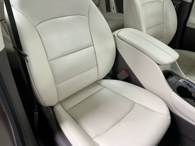 Certified 2023 Chevrolet Malibu LT FWD image 29