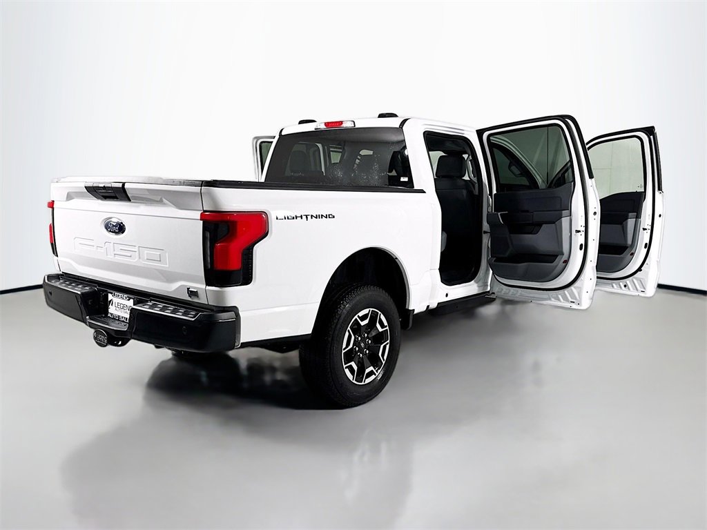 Used 2022 Ford F150 Lightning Pro image 28