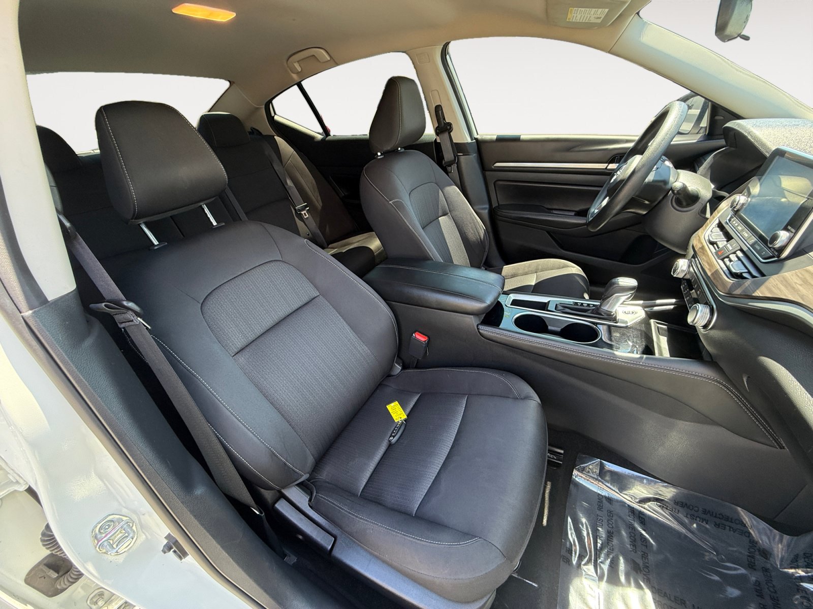 Used 2023 Nissan Altima 2.5 SV FWD image 19