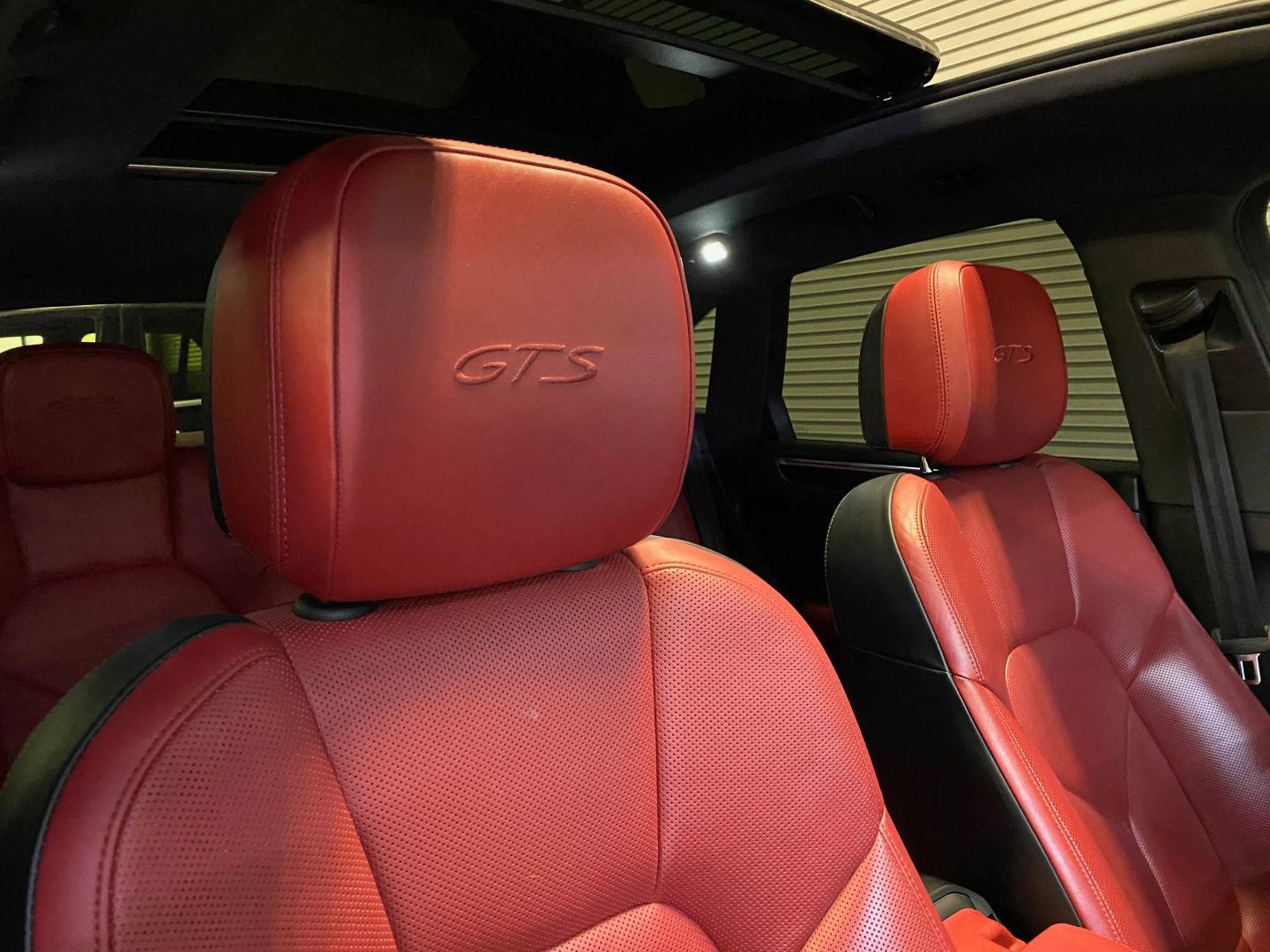 Used 2021 Porsche Macan GTS image 40