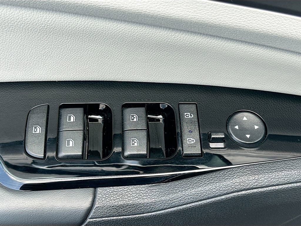 Certified 2024 Kia Sportage EX image 18