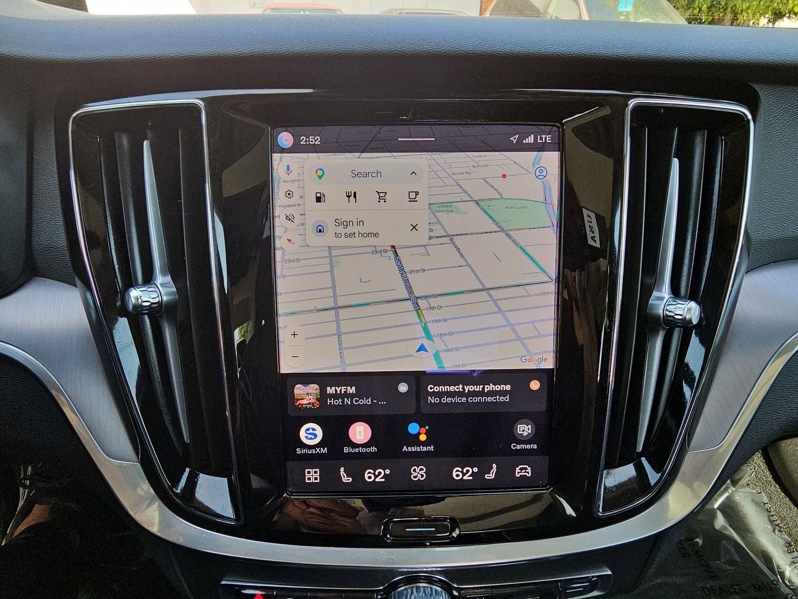 Used 2024 Volvo S60 B5 Core image 21