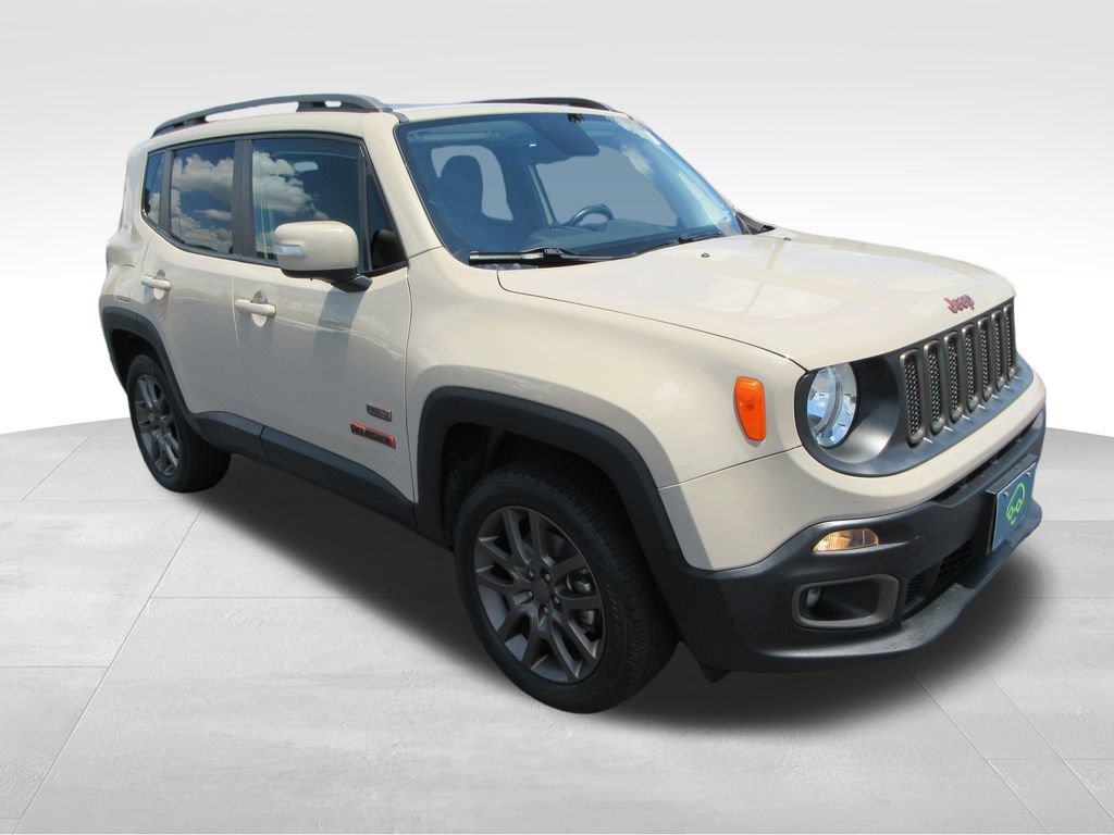 Used 2016 Jeep Renegade 75th Anniversary AWD/4WD image 7