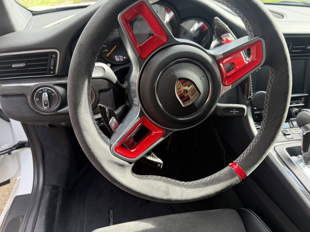 Used 2016 Porsche 911 GT3 RS image 27