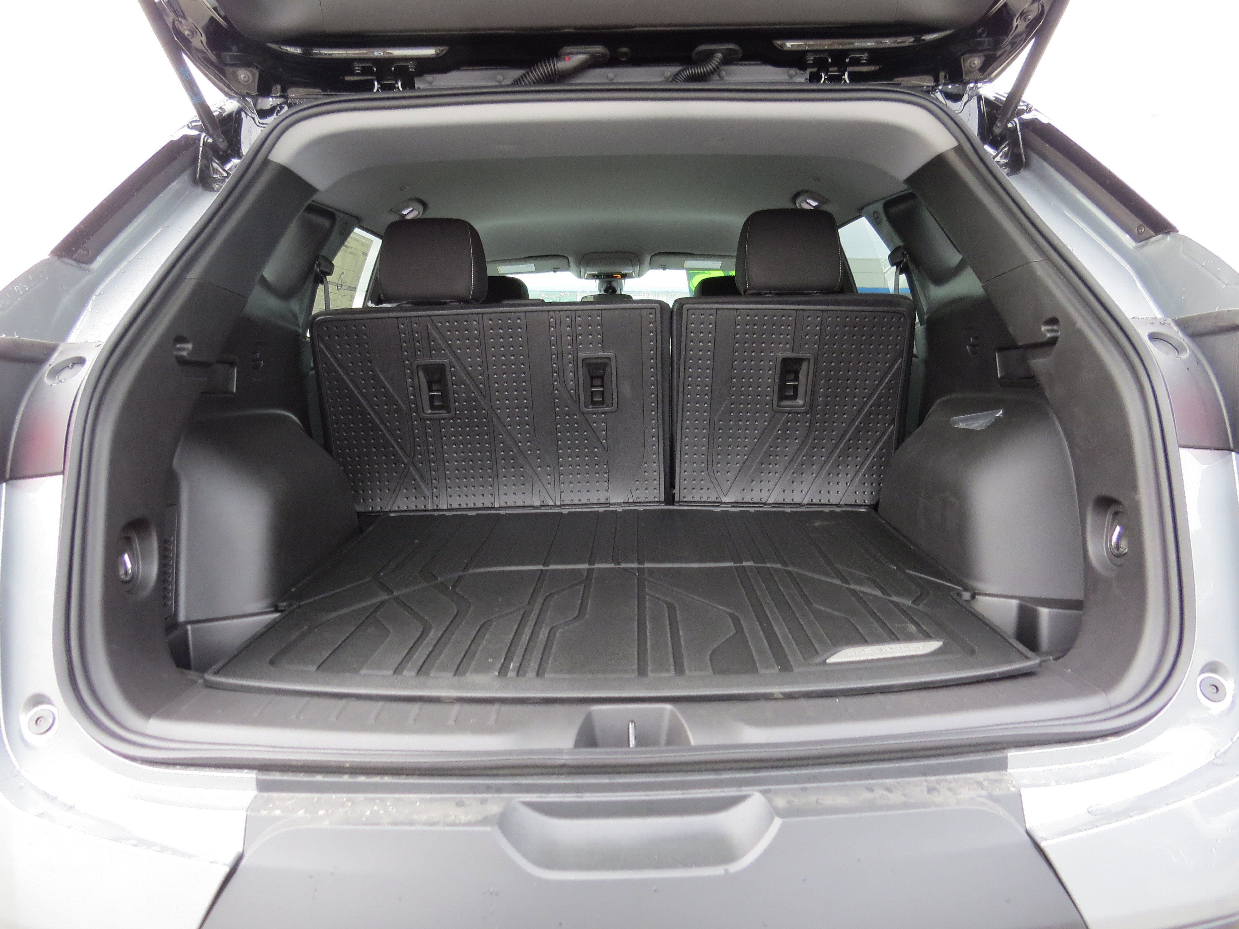 New 2025 Chevrolet Blazer LT w/ Midnight/Sport Edition image 15