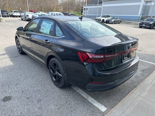New 2026 Volkswagen Jetta SE FWD image 5